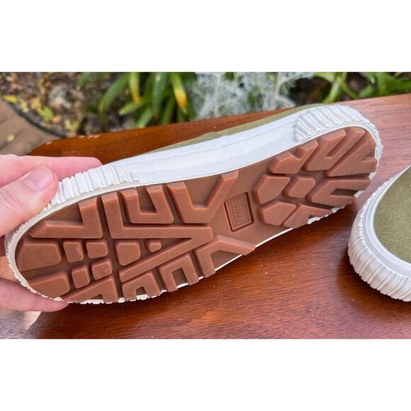 Vans‎ Faux Suede Anaheim Shoes Men\'s Size 7 Women\'s Size 8.5 Olive Green main image 4